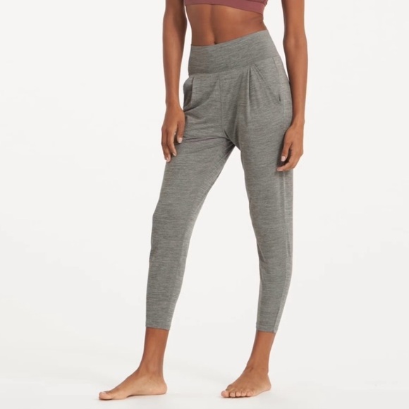 Vuori sz M Heather Gray LUX HAREM High Rise Stretch Fitness Pants grey joggers - Picture 9 of 10